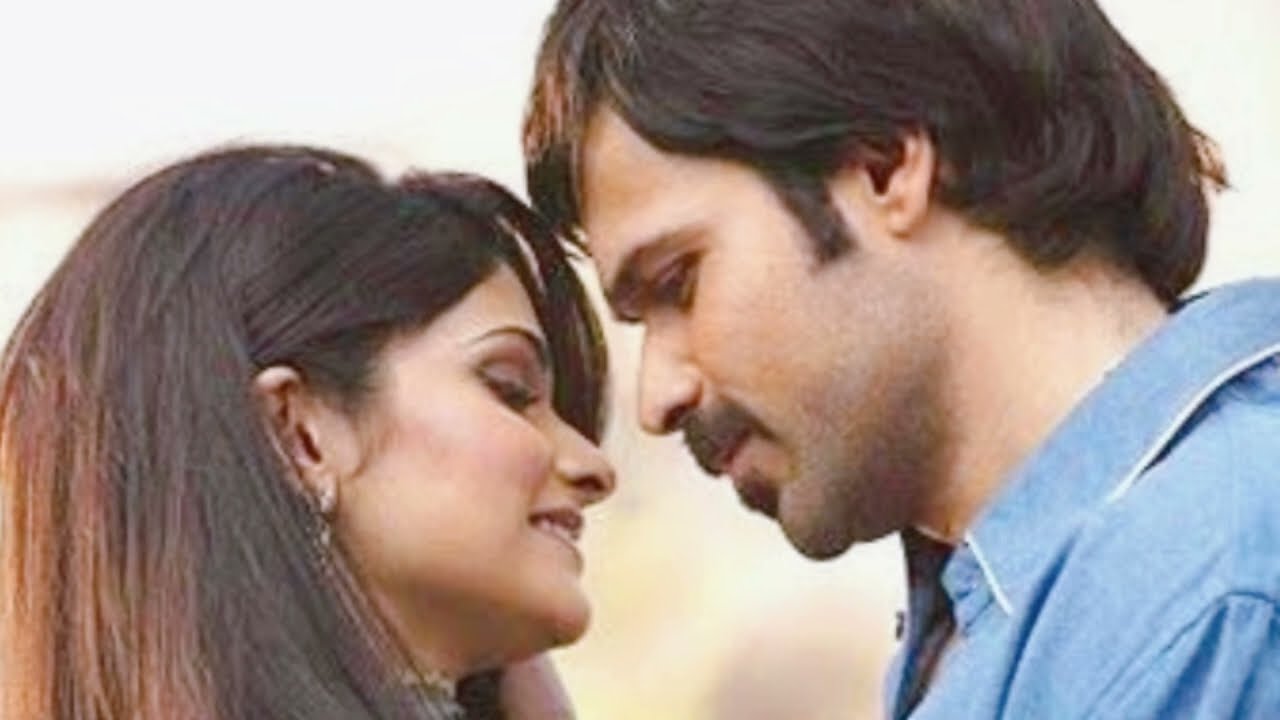 Pee Loon Lyrics In Hindi (Once Upon A Time In Mumbai)