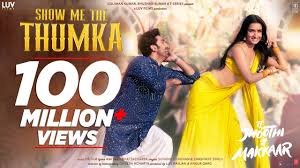 Show Me The Thumka Lyrics in Hindi